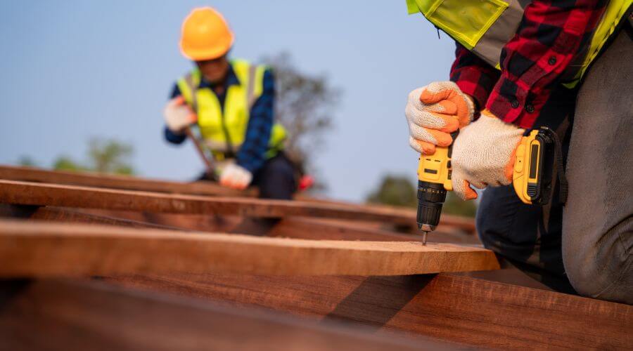 Professional residential roofers in Oak Ridge, MO